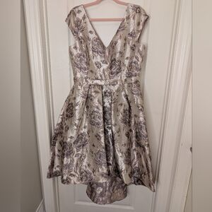 David's Bridal Floral V-Neck Sleeveless Dress